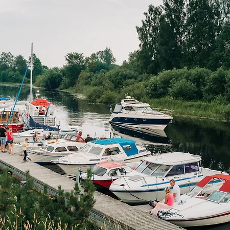 Dom wakacyjny Sadama Joemaja Oiu