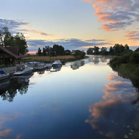 Sadama Joemaja * Oiu