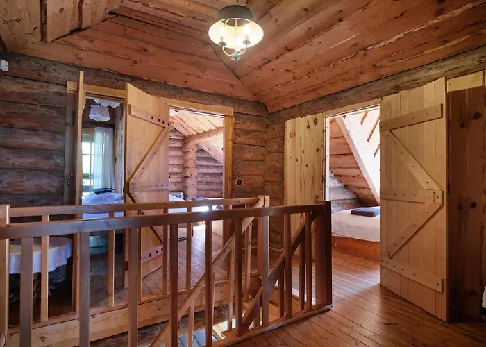 Sadama Joemaja Nyaraló Oiu